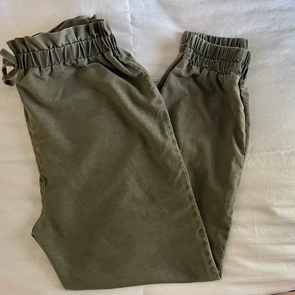 Art Class Stylish Girls Pants Size XXL (18)   Solid Green. New Condition - Picture 9 of 9